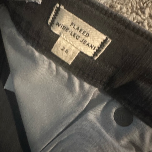 Madewell Charcoal Flare Wide-Leg Jeans - Picture 8 of 9